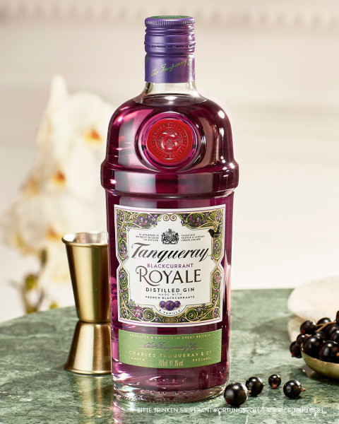 Tanqueray Blackcurrant Royale Gin- 0.7L